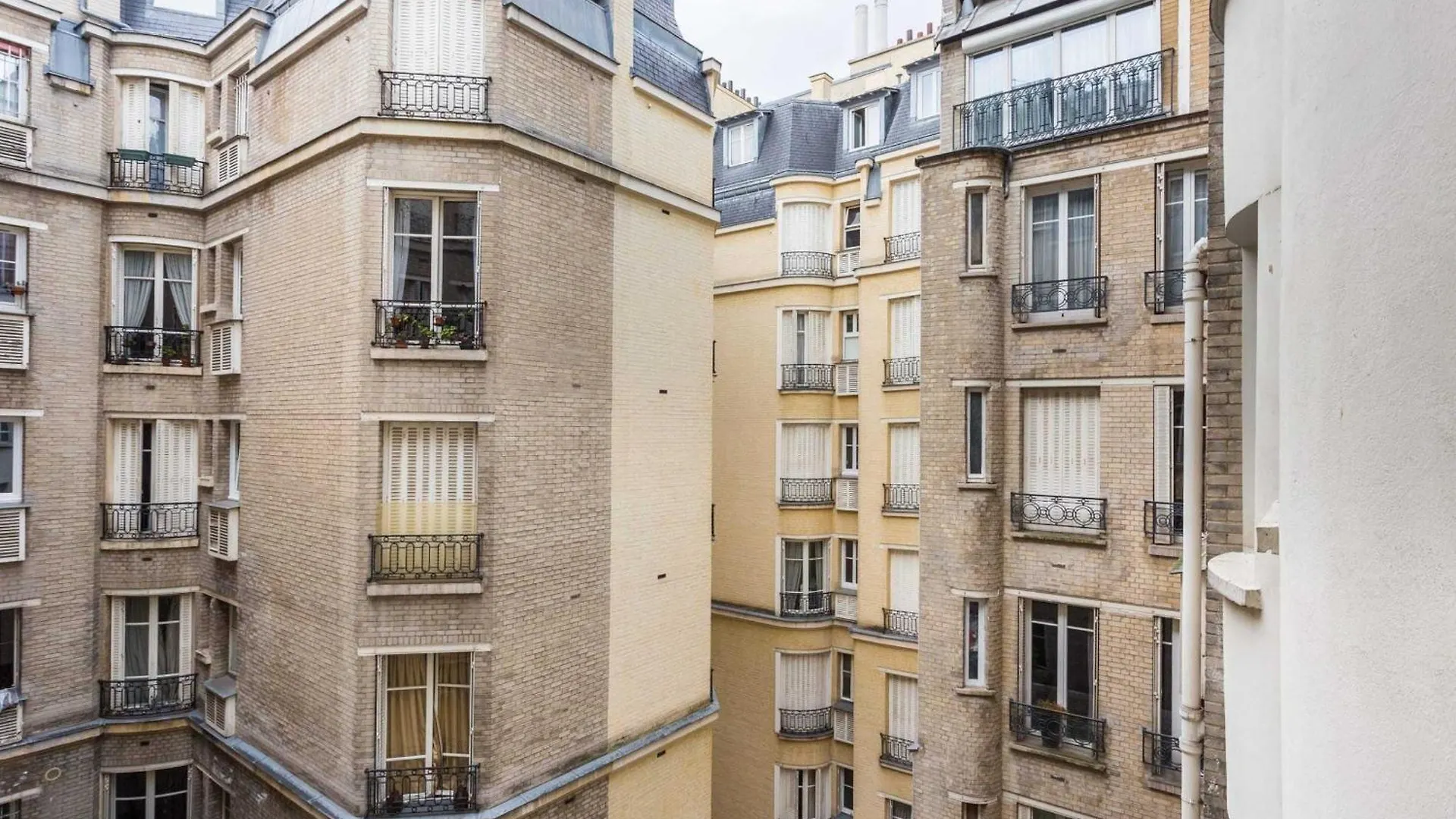 Fremiet Tour Eiffel Apartment